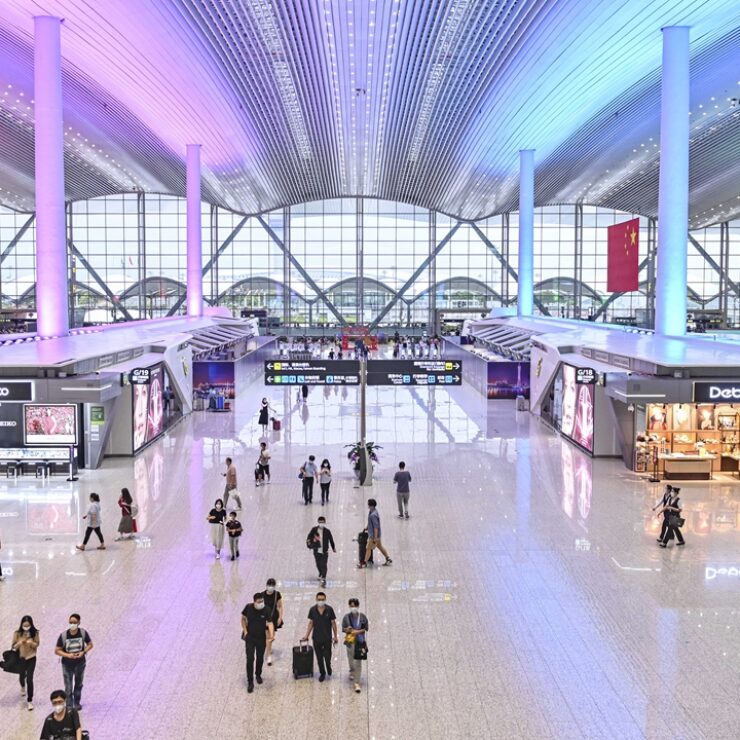 From Runway to Royal Turrets: Your Ultimate Guide to Navigating Guangzhou Baiyun International Airport (CAN) When Staying at Chimelong Giraffe Castle