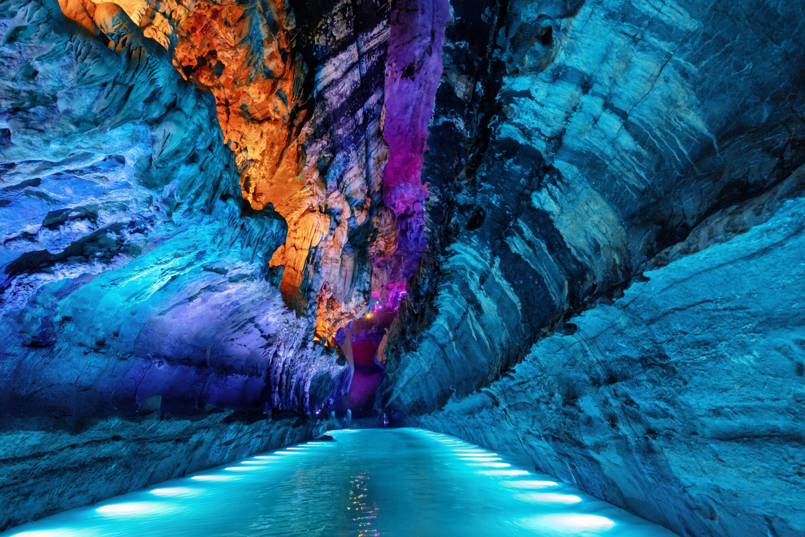 From Castle Turrets to Subterranean Wonders: Your Ultimate Guide to Visiting Lianzhou Underground River from Chimelong Giraffe Castle